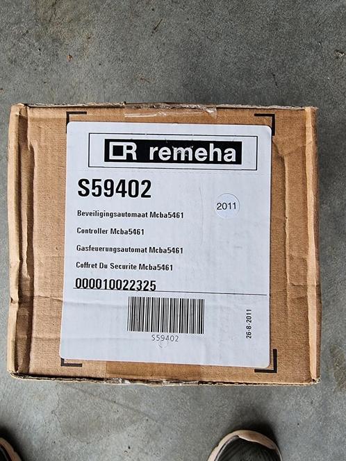 Branderautomaat Remeha Quinta nieuw en Avanta en diverse rem, Doe-het-zelf en Verbouw, IJzerwaren en Bevestigingsmiddelen, Nieuw