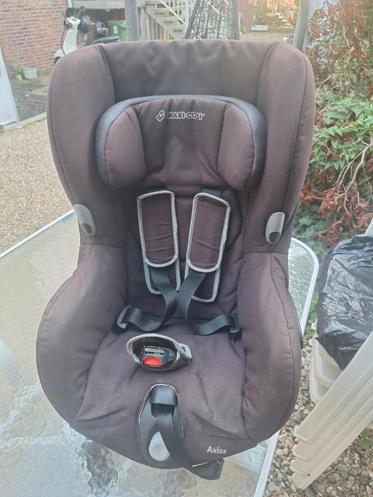 Maxi-Cosi Axiss autostoel, Kinderen en Baby's, Autostoeltjes, Zo goed als nieuw, Maxi-Cosi, 9 t/m 18 kg, Autogordel, Zijbescherming