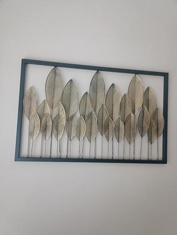 Want decoratie metaal zwart met goud bladeren 71x111,5x2 beschikbaar voor biedingen