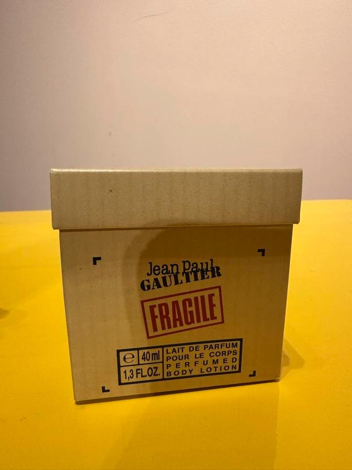 Jean Paul Gaultier Fragile Body Lotion 40ml, Sieraden, Tassen en Uiterlijk, Uiterlijk | Parfum, Zo goed als nieuw, Ophalen of Verzenden