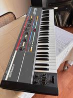 Roland Juno 106 / kort geleden gereviseerd, Ophalen, Roland, Met midi-aansluiting, 61 toetsen