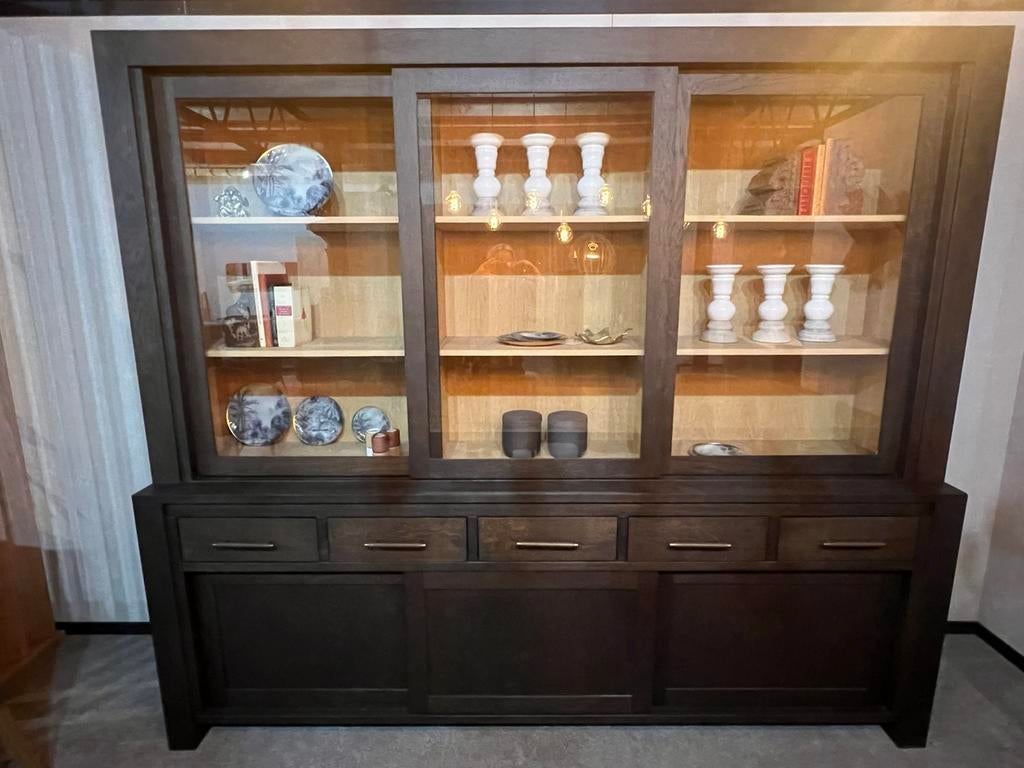 Showroommodel Buffetkast eiken, Huis en Inrichting, Kasten | Buffetkasten, Nieuw, 200 cm of meer, 200 cm of meer, 50 tot 75 cm