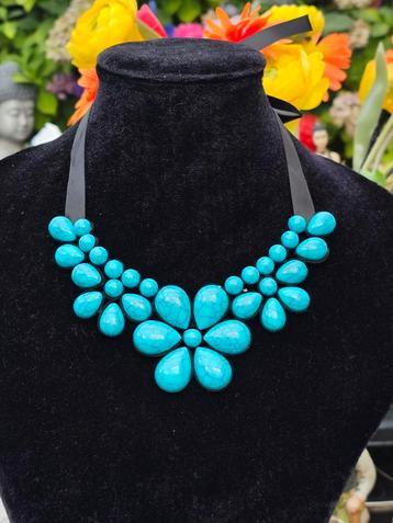 Turquoise Statement Ketting beschikbaar voor biedingen