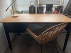 Mooi bureau met zwarte metalen onderstel, Huis en Inrichting, Bureaus, Ophalen, Gebruikt