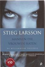 Stieg Larson Mannen die vrouwen haten, Gelezen, Tv-bewerking, Ophalen of Verzenden, Stieg Larsson
