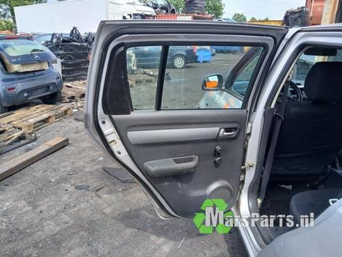 Portier 4Deurs links-achter van een Suzuki Swift, Auto-onderdelen, Carrosserie en Plaatwerk, Deur, Suzuki, Gebruikt, 3 maanden garantie