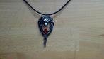 Hanger  wolf, Overige materialen, Nieuw, Ophalen of Verzenden, Met edelsteen