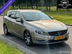 Volvo V60 2.4 D6 AWD Plug-In Hybrid Summum Airco werkt niet, Automaat, Vierwielaandrijving, Lichtsensor, Zilver of Grijs