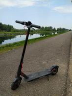 Elektrische step gezocht lees verder de beschrijving aub, Fietsen en Brommers, Steps, Ophalen, Zo goed als nieuw, Elektrische step (E-scooter)