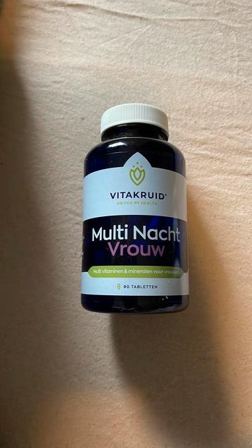 Multi nacht vrouw beschikbaar voor biedingen