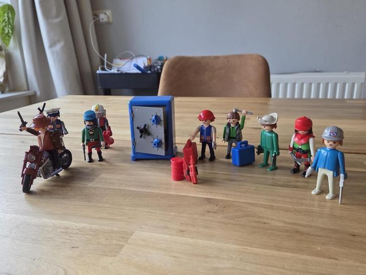 Playmobiel boeven met kluis, Kinderen en Baby's, Speelgoed | Playmobil, Zo goed als nieuw, Ophalen of Verzenden