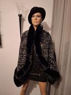 Elegante zwarte shjaal met bontrand - Maat M, Kleding | Dames, Jasjes, Kostuums en Pakken, Maat 38/40 (M), Zwart, Ophalen of Verzenden