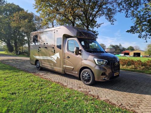 Renault Master STX 109 (bj 2022), Dieren en Toebehoren, Paarden en Pony's | Trailers en Aanhangwagens, Gebruikt, Overige typen