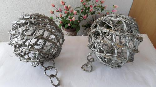 Zilveren bollen pitriet rotan hechtwortels 25 cm doorsnede, Huis en Inrichting, Woonaccessoires | Wanddecoraties, Gebruikt, Ophalen of Verzenden