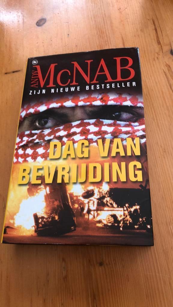 Dag van bevrijding -  Andy McNab, Boeken, Thrillers, Gelezen, Nederland, Ophalen of Verzenden