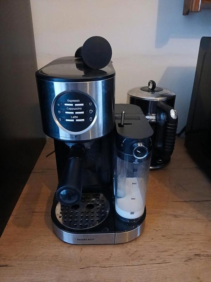 Silvercrest Espresso Machine - Zo goed als nieuw!, Witgoed en Apparatuur, Koffiezetapparaten, Zo goed als nieuw, Gemalen koffie
