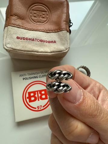 Buddha to buddha nathalie oorbellen beschikbaar voor biedingen