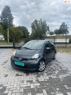 Toyota Aygo 1.0-12V Access | Apk 2026| Airco | 5Drs | Centra, Auto's, Voorwielaandrijving, Stof, Gebruikt, 4 stoelen