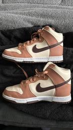 Nike Dunk, Ophalen of Verzenden, Zo goed als nieuw
