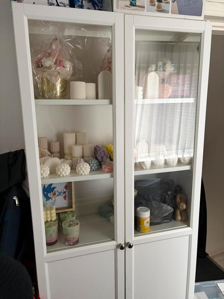 Billy boekenkast ikea, Huis en Inrichting, Kasten | Vitrinekasten, Gebruikt, 200 cm of meer, 50 tot 100 cm, 25 tot 50 cm, Met deur(en)