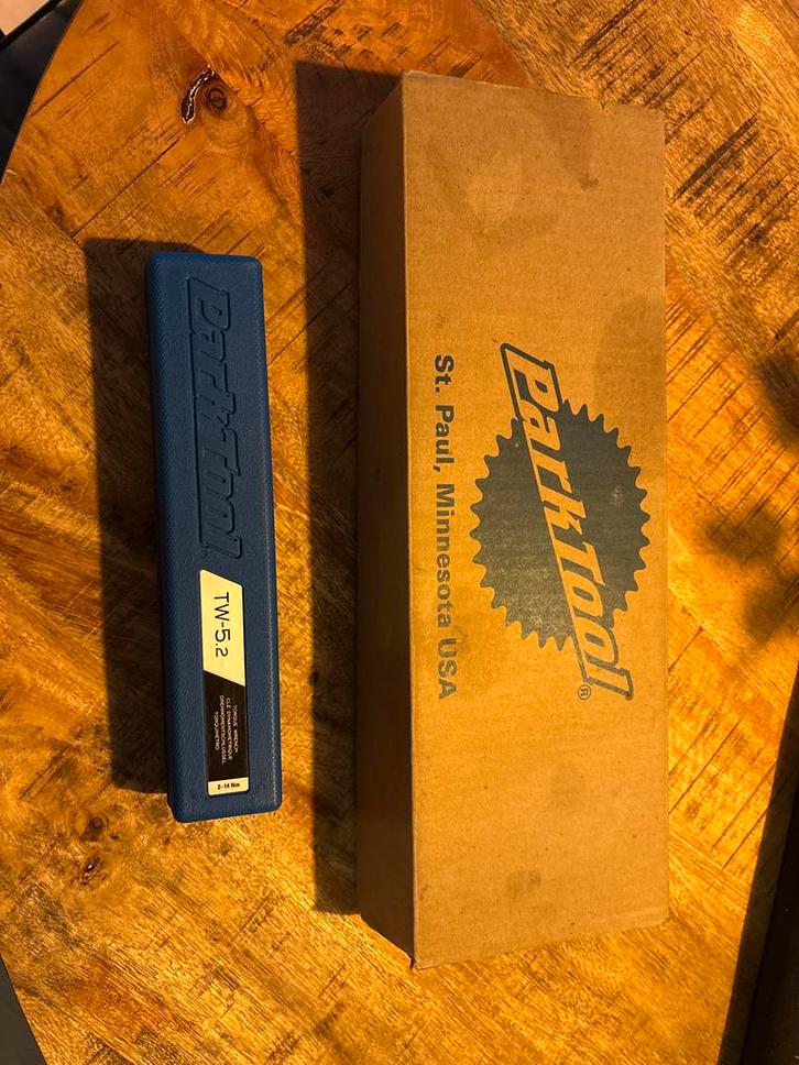 Park Tool TW-5.2 Momentsleutel + SBS-1.2 Socket Set, Fietsen en Brommers, Fietsaccessoires | Fietsgereedschap, Zo goed als nieuw