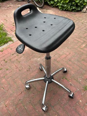 Bureaukruk Zwart - Ergonomisch & Verstelbaar beschikbaar voor biedingen