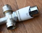 Onderblok Radiator met thermostatische kraan Drayton TRV 4, Doe-het-zelf en Verbouw, Verwarming en Radiatoren, Ophalen of Verzenden