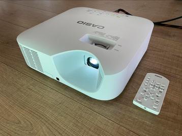 HD Laser Beamer/Casio F100W/3500 lumen/A-Merk = Kwaliteit! beschikbaar voor biedingen