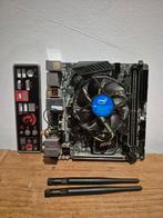 MSI Z270I Gaming Carbon AC Moederbord + i7-7700K, Computers en Software, Moederborden, Gebruikt, LGA 1151, DDR4, Ophalen of Verzenden