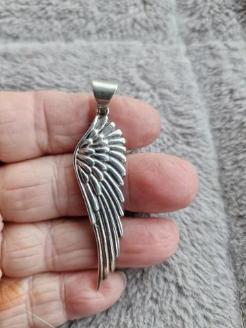 Zilveren Angel Wing Hanger - 5 cm beschikbaar voor biedingen