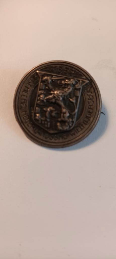 Nederlands wielrijders bond., Verzamelen, Speldjes, Pins en Buttons, Gebruikt, Speldje of Pin, Stad of Land, Ophalen of Verzenden