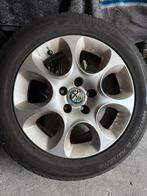 Alfa Romeo winterbanden op sportvelg, Auto-onderdelen, Banden en Velgen, 16 inch, Banden en Velgen, Winterbanden, Ophalen of Verzenden