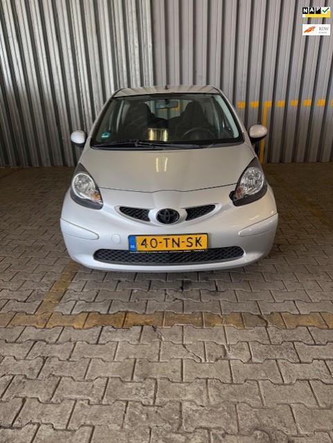 Toyota Aygo 1.0-12V Comfort, Auto's, Toyota, Bedrijf, Te koop, Aygo, ABS, Startonderbreker, Benzine, Euro 4, A, Hatchback, Handgeschakeld