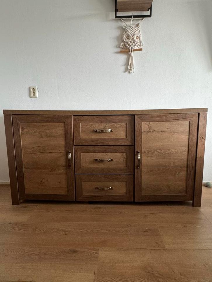 Houten Dressoir met Lades en Deuren, Huis en Inrichting, Kasten | Dressoirs, Zo goed als nieuw, 150 tot 200 cm, 50 tot 75 cm, Met lade(s)