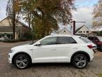 Volkswagen T-ROC 1.5 TSI R-LINE SPORT 150PK / DIGI COCKPIT /, Voorwielaandrijving, Euro 6, 150 pk, Wit
