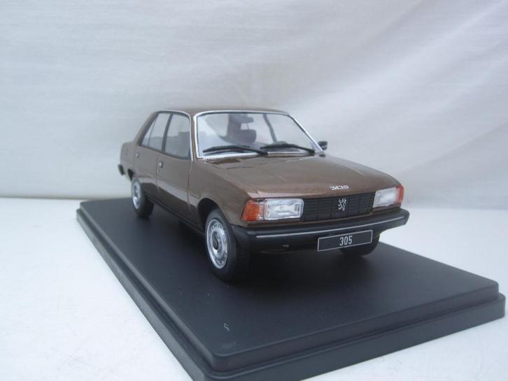 Peugeot 305 SR sedan 1977 1:24 Whitebox, Hobby en Vrije tijd, Modelauto's | 1:24, Nieuw, Auto, Overige merken, Ophalen of Verzenden