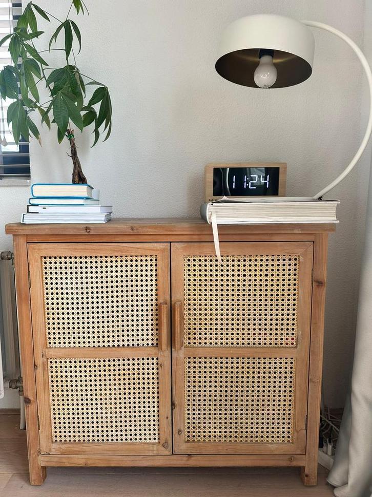 Retro rotan houten kastje, Huis en Inrichting, Kasten | Dressoirs, Zo goed als nieuw, 50 tot 100 cm, 25 tot 50 cm, Met plank(en)