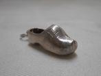 Zilveren vintage bedel klomp nr.1184, Overige merken, Gebruikt, Verzenden, 1 bedel