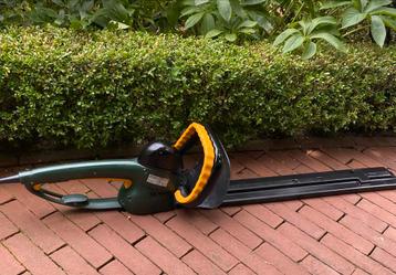 METABO elektrische heggenschaar. Type 8455 S met 55cm steek beschikbaar voor biedingen