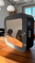 2 IKEA Gunnern medicijnkastjes van metaal, nooit gebruikt, Huis en Inrichting, Ophalen, Minder dan 50 cm, Vierkant, Nieuw