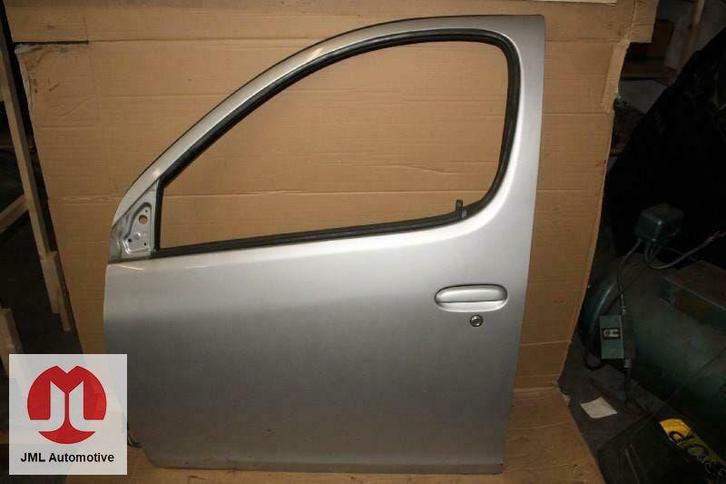 PORTIER DEUR LINKS VOOR TOYOTA YARIS VERSO, Auto-onderdelen, Carrosserie en Plaatwerk, Deur, Toyota, Gebruikt, Ophalen of Verzenden