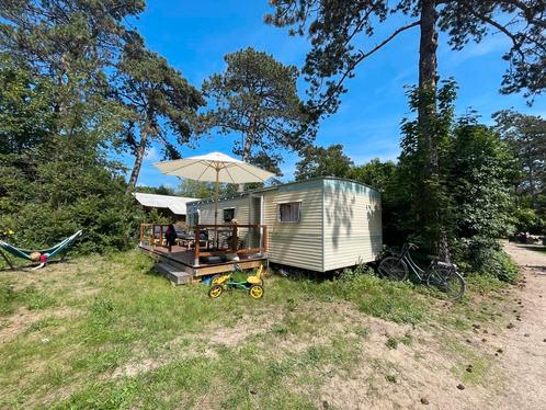 TE HUUR STACARAVAN BAKKUM TOP LOCATIE, Vakantie, Campings, In bos, Kinderbed