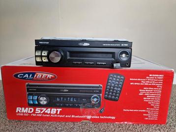 Caliber autoradio beschikbaar voor biedingen