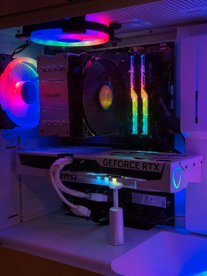 Witte PC Build, Computers en Software, Desktop Pc's, Zo goed als nieuw, 4 Ghz of meer, SSD, Ophalen