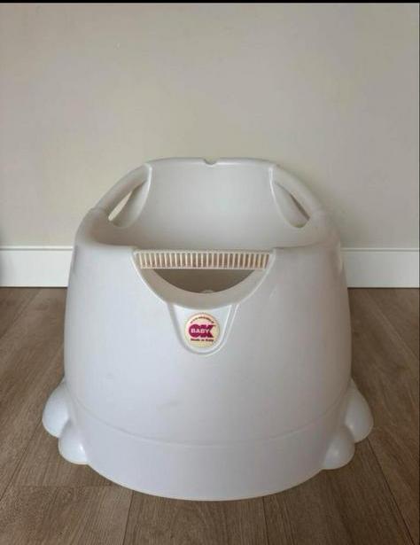 OKbaby Opla Douchezitje Ecru - Comfortabel Badderen!, Kinderen en Baby's, Badjes en Verzorging, Zo goed als nieuw, Badzitje of Badring