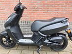 Een hele mooie peugeot kisbee 50cc bouwjaar 2022, Ophalen, Overige modellen, Maximaal 45 km/u, Zo goed als nieuw
