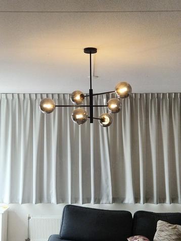 Lamp zwart met zilver beschikbaar voor biedingen