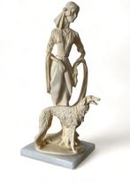 Italiaanse sculptuur vintage dame met hond kunst, Ophalen of Verzenden