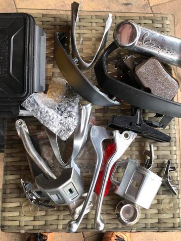 Vespa onderdelen origineel beschikbaar voor biedingen