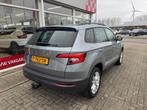 Skoda Karoq 1.0 TSI Business Edition trekhaak, Voorwielaandrijving, Lichtsensor, Stof, Gebruikt